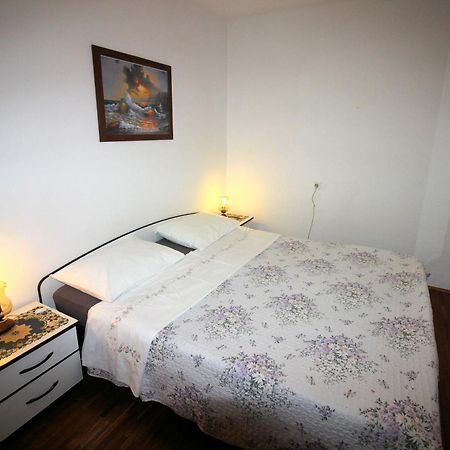 Apartment Leana Селце Экстерьер фото