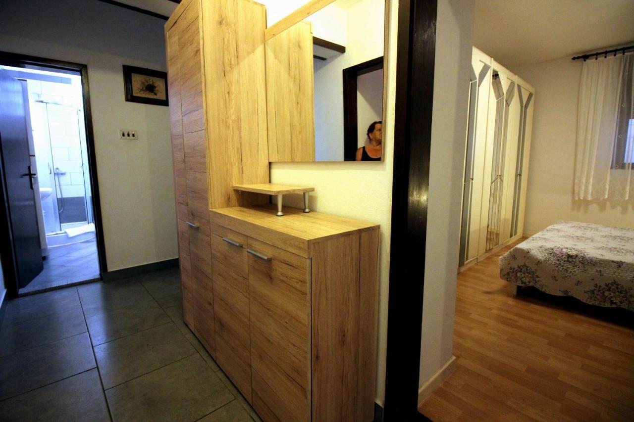 Apartment Leana Селце Экстерьер фото