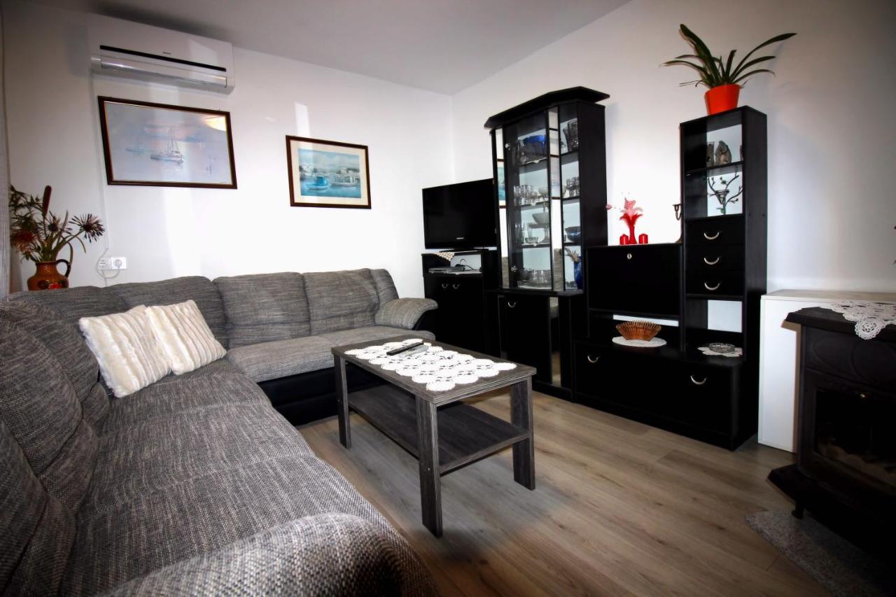 Apartment Leana Селце Экстерьер фото